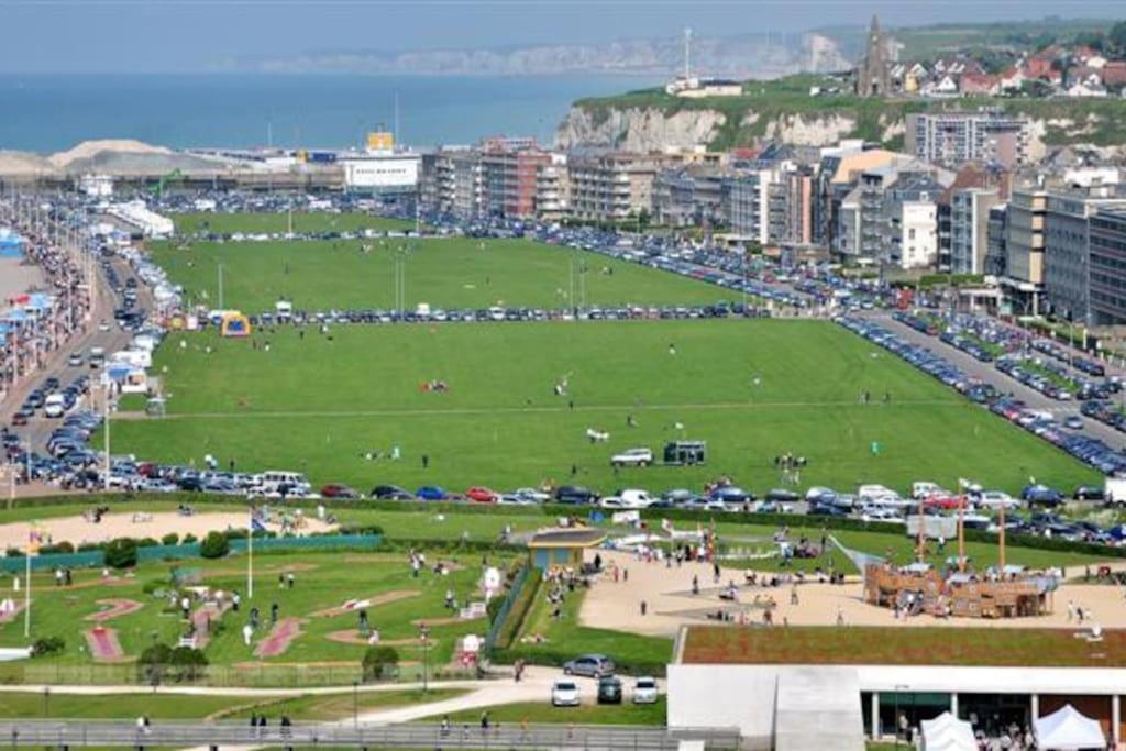 En Famille A Dieppe By Holidieppe Zewnętrze zdjęcie